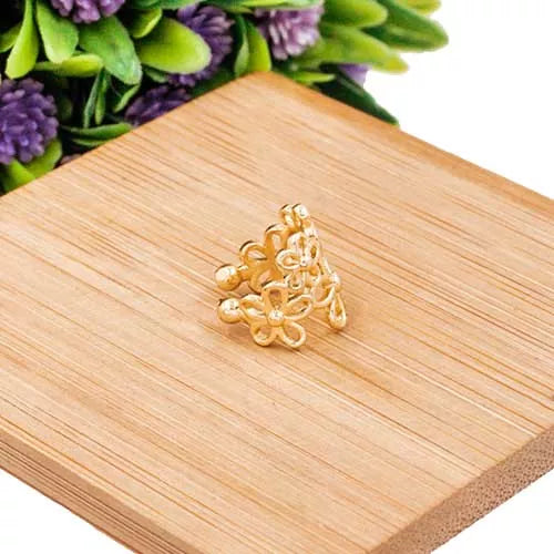 Ear cuff smooth flowers