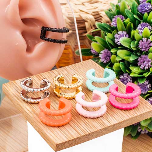 Ear cuff double bow