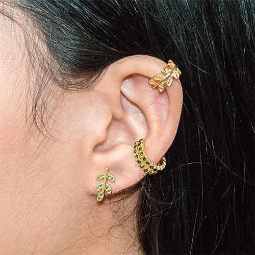 Par de topos hojita zircon