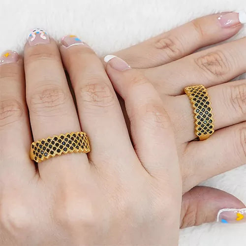 Anillo talla expandible black zircons