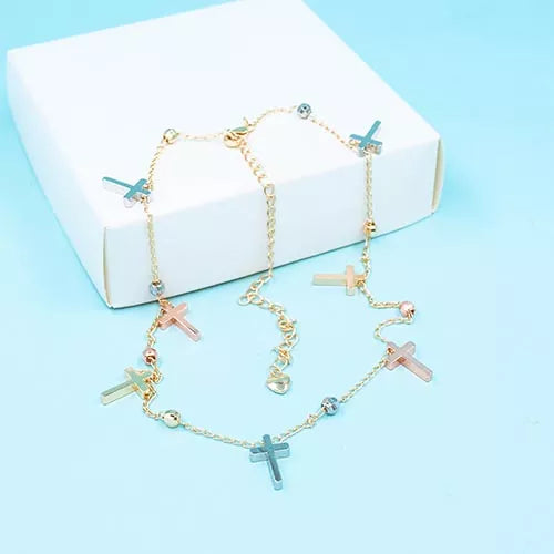 Cadena pattern of crosses x 40 cm