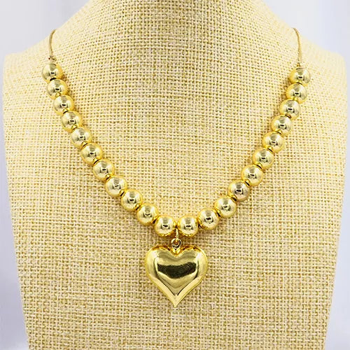 Collar pellets with big heart