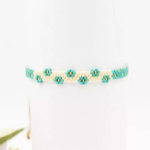 Pulsera Miyuki flores 3D
