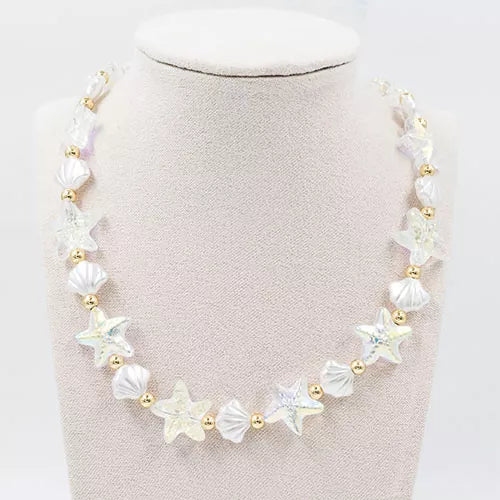 Collar en nácar shells and iridescent stars