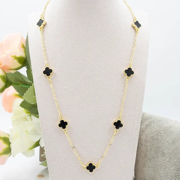 Cadena Clover Negro