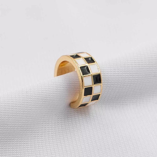 Ear cuff chess pattern