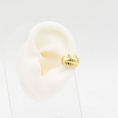 Ear cuff double level