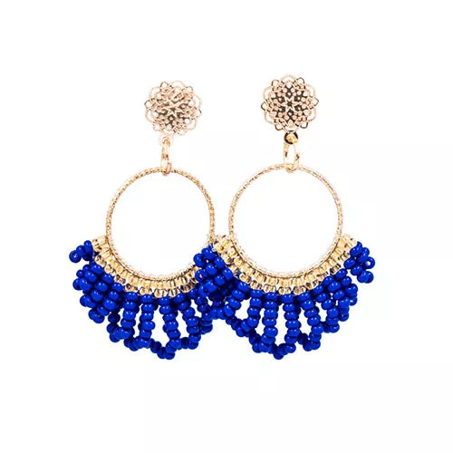 Par de aretes tejidos caída