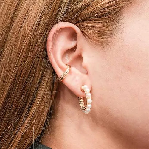 Par de candongas Small with beige pearls