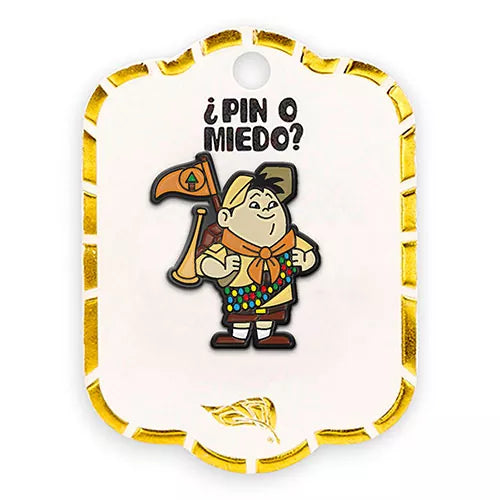 Pin metálico Russell