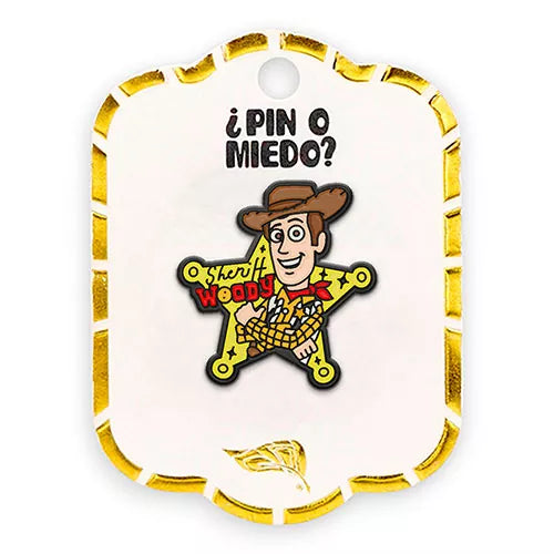 Pin metálico Woody