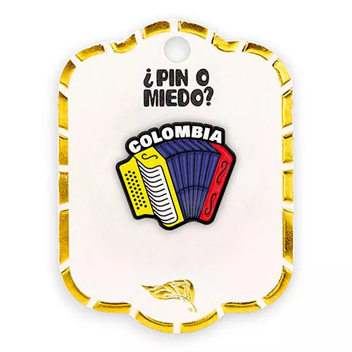 Pin metálico acordeón Colombia