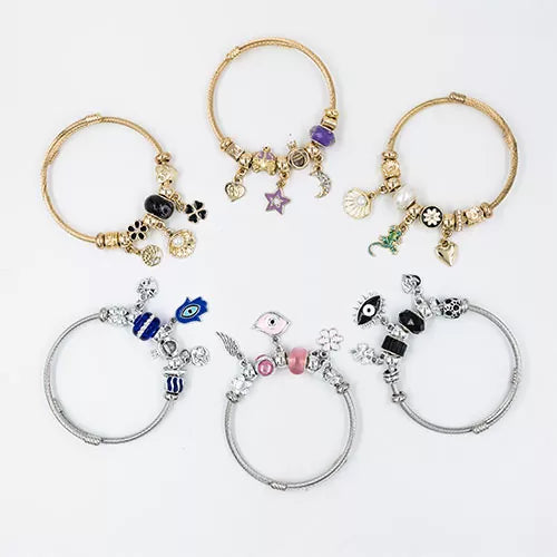 Set x 6 pulseras tipo pandora (Dorado y plateado diseños surtidos)